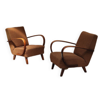 Pair of H410 Type C armchairs by Jindrich Halabala