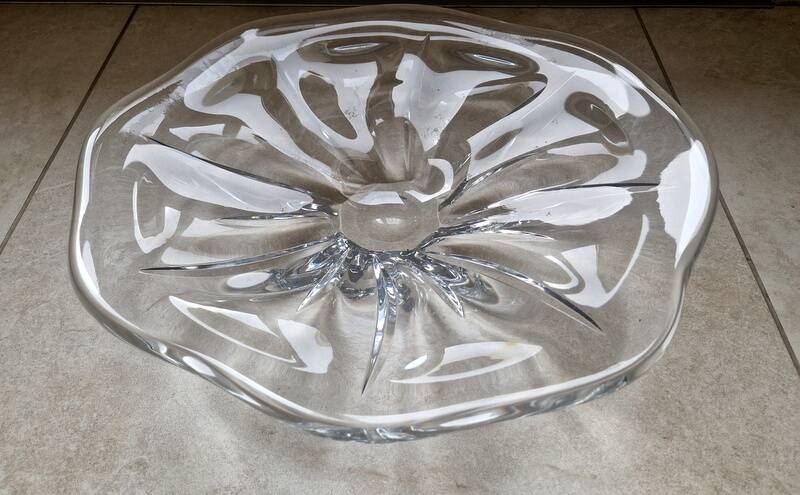 Baccarat Crystal - Centerpiece, crystal fruit bowl