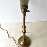 Old 50s "shell" desk lamp, vintage lighting