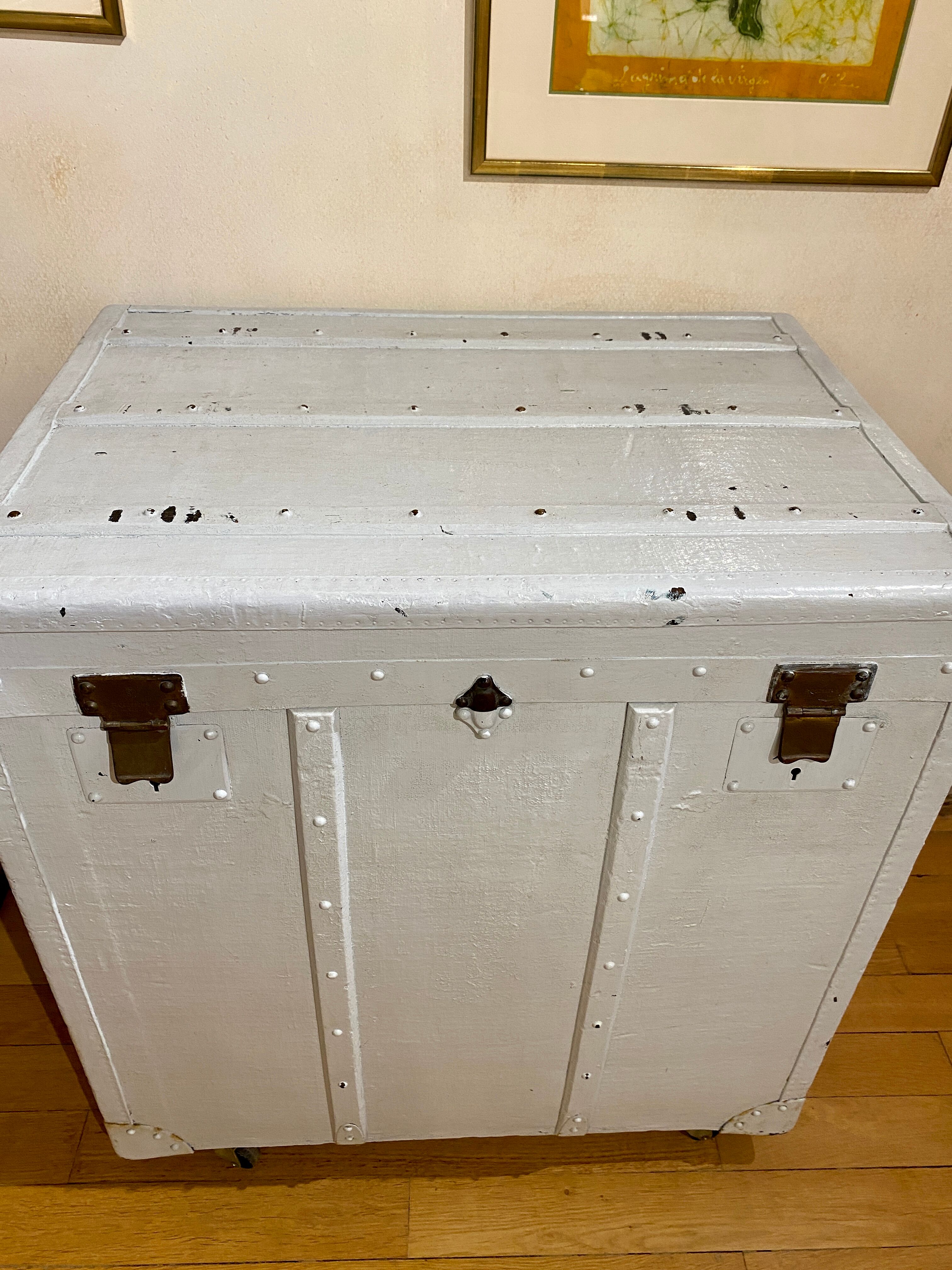 P. Coessens storage trunk