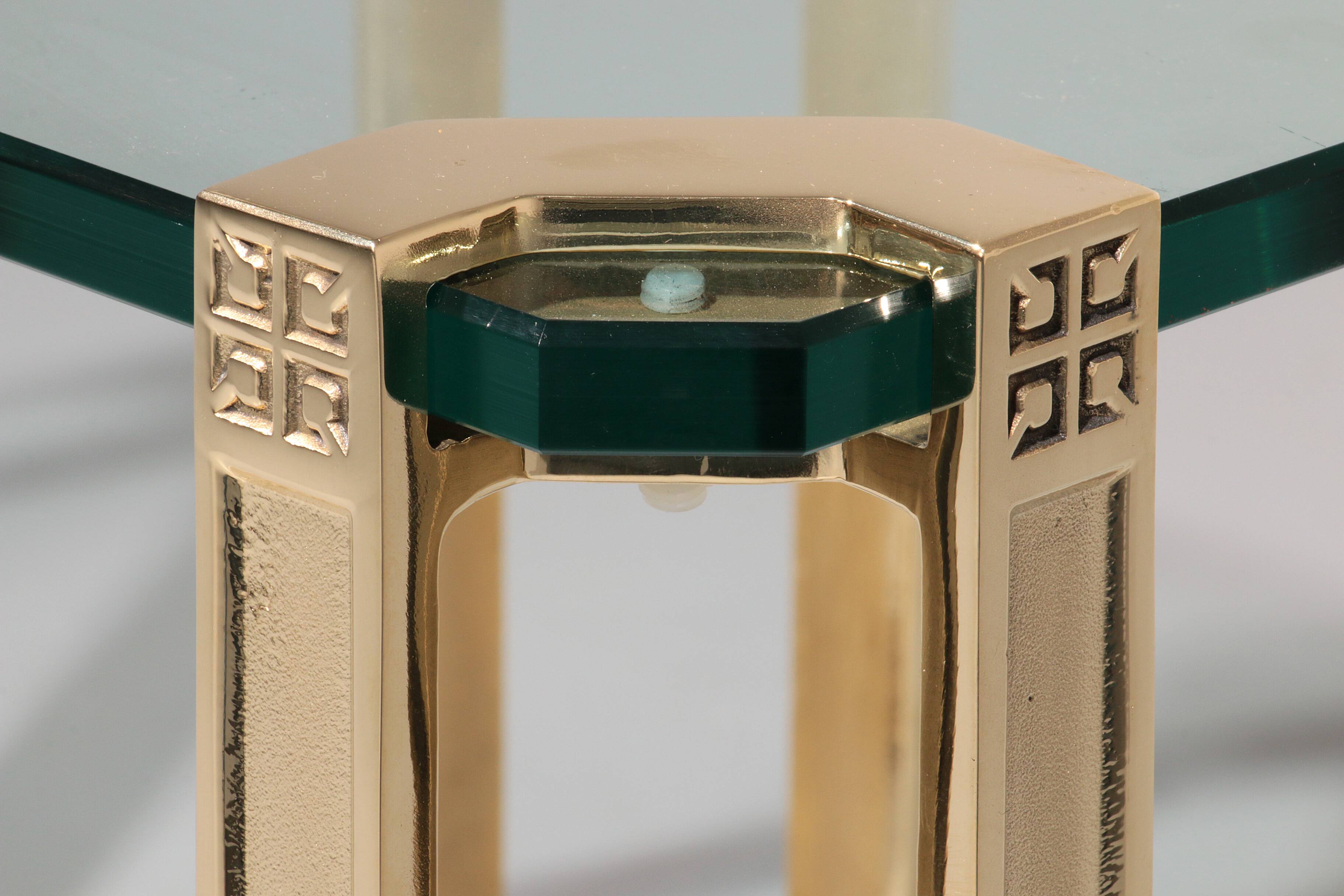 Peter Ghyczy high-gloss brass T24 side tables, 1970s (40x40x45)