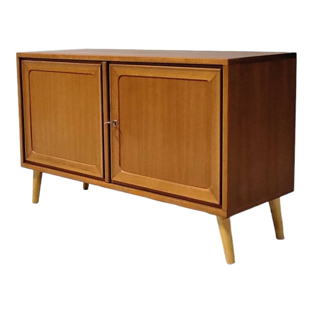Enfilade Schrank
