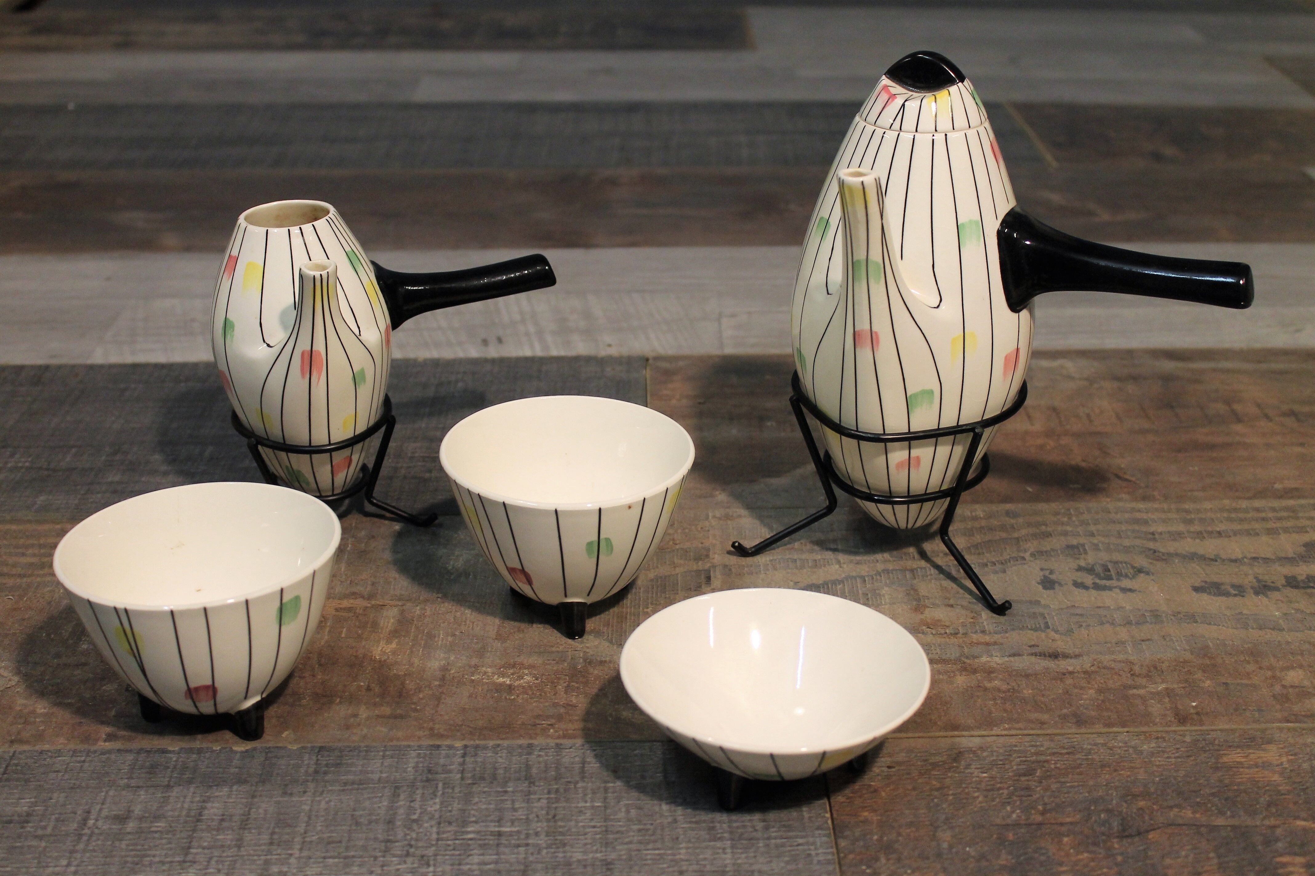 Salins 1950s coffee service