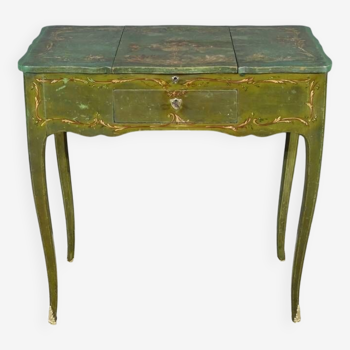 Small Painted Oak Dressing Table, Louis XV style – Late 18th century