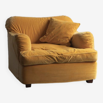 Yellow lounge chair, 1980’s