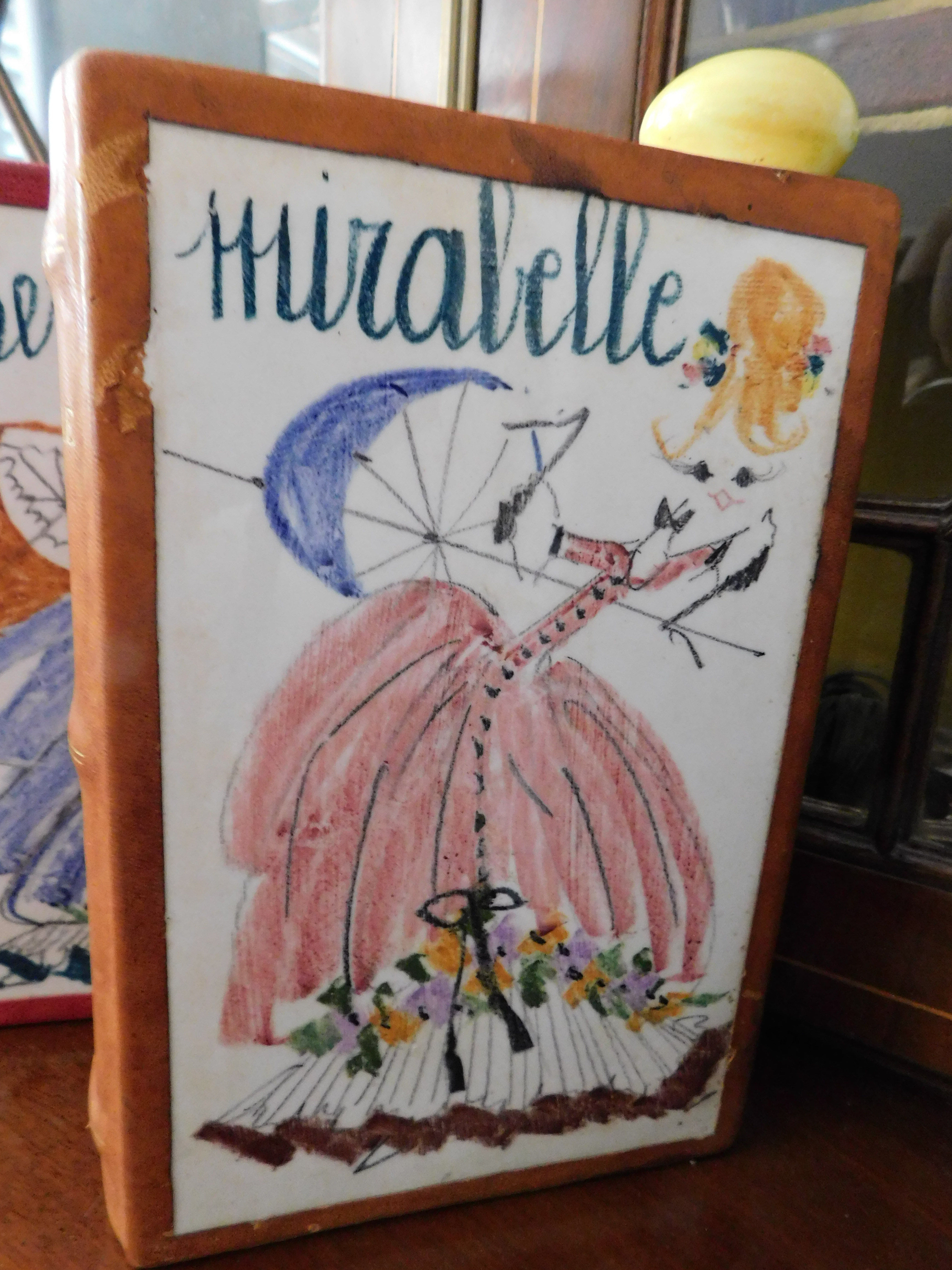 4 bottles of trompe-l'oeil liqueur