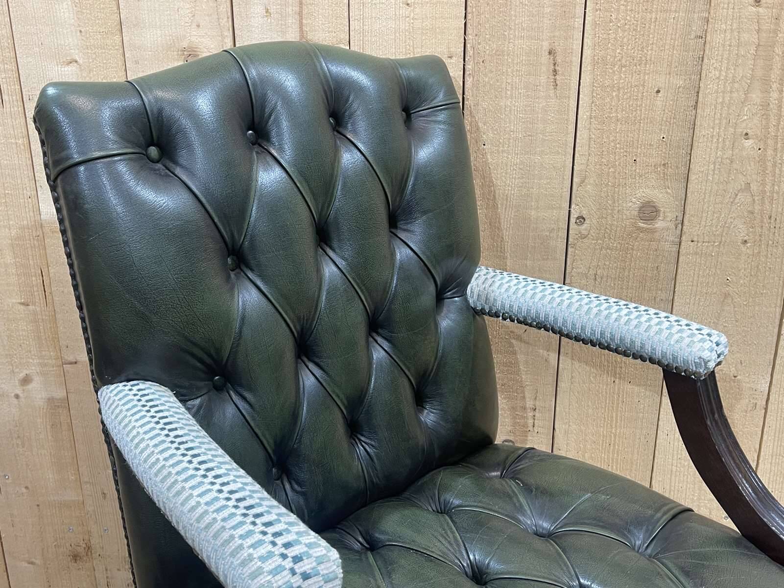 English Chesterfield armchair from the 70s