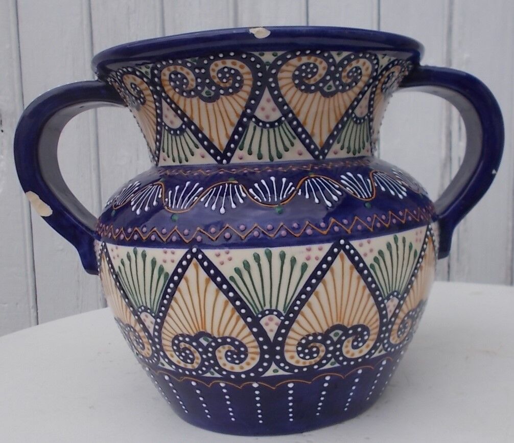 Quimper Henriot faience vase