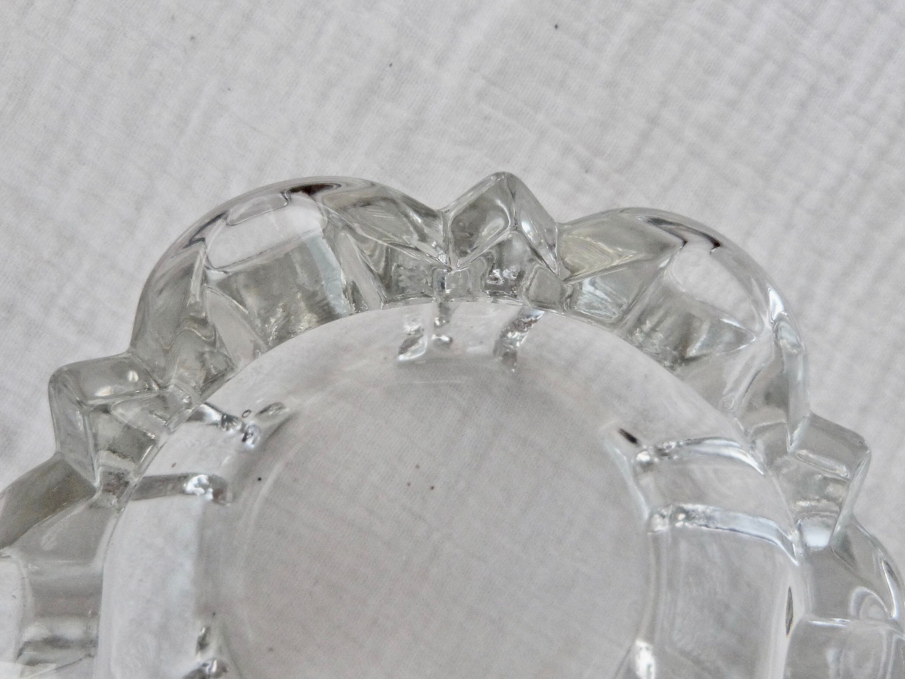 Glass flower ashtray