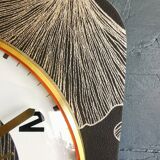 Vintage silent wall pendulum clock 60s trapeze "Gingko black gold"