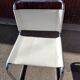 Chaise modèle B33 de Marcel Breuer cuir blanc