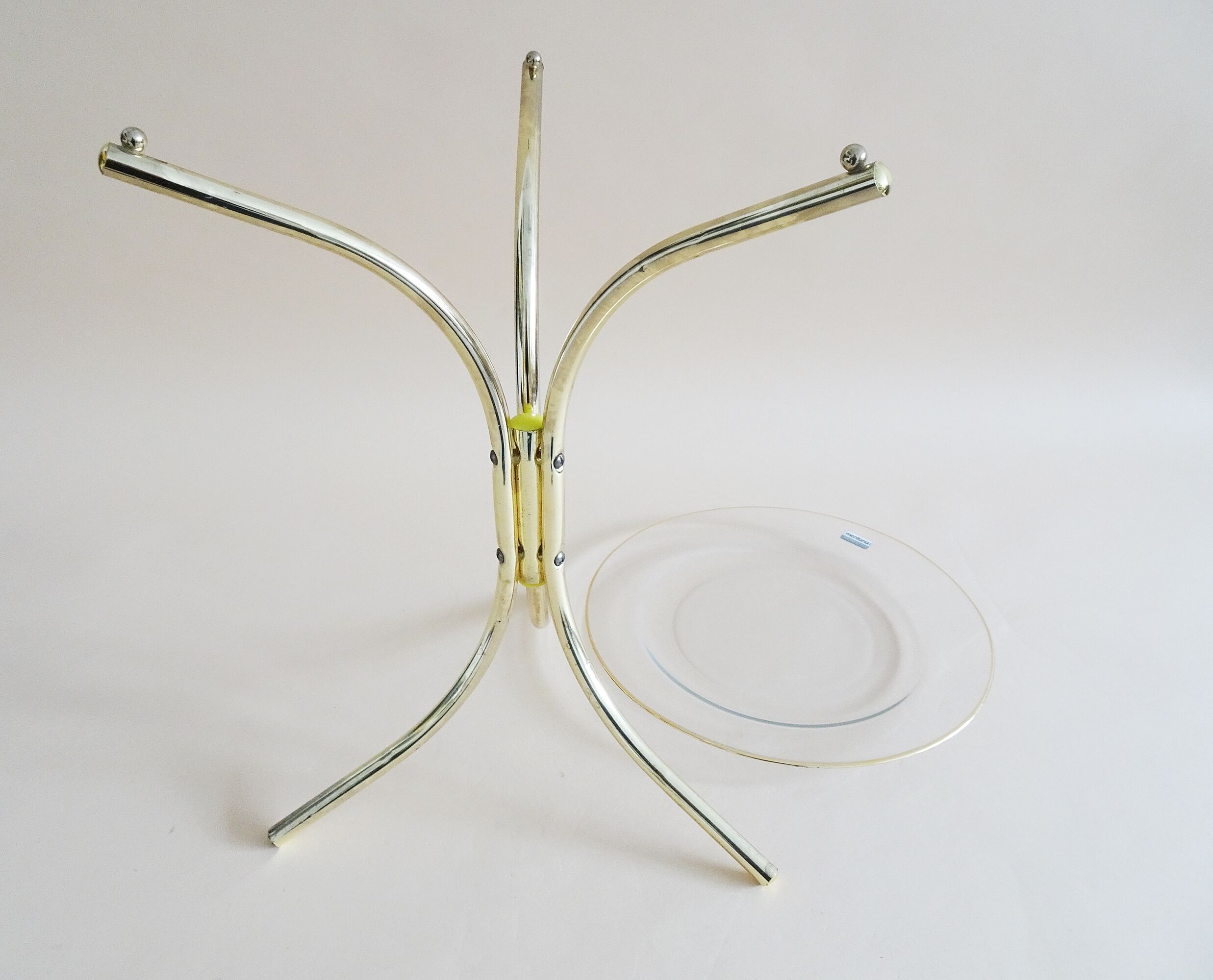 Table d'appoint en verre et métal doré