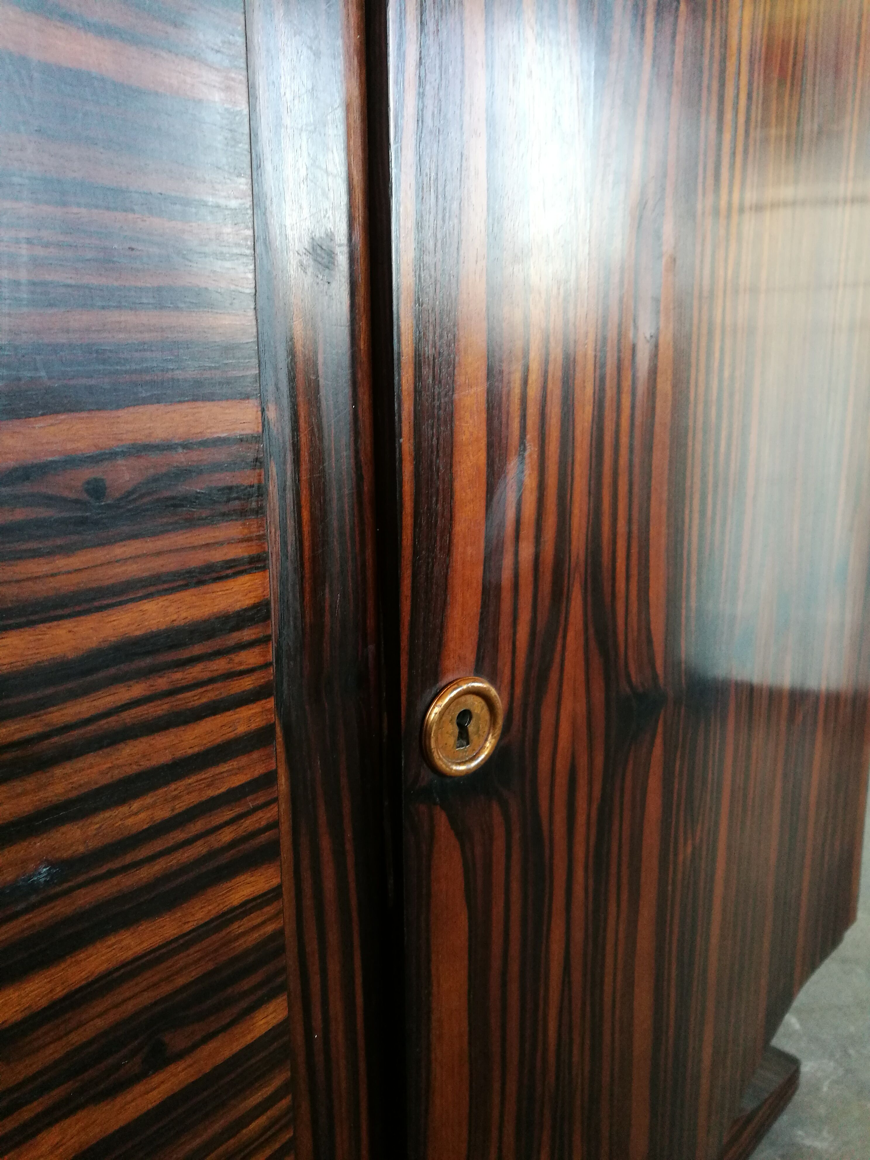 Sideboard in macassar ebony