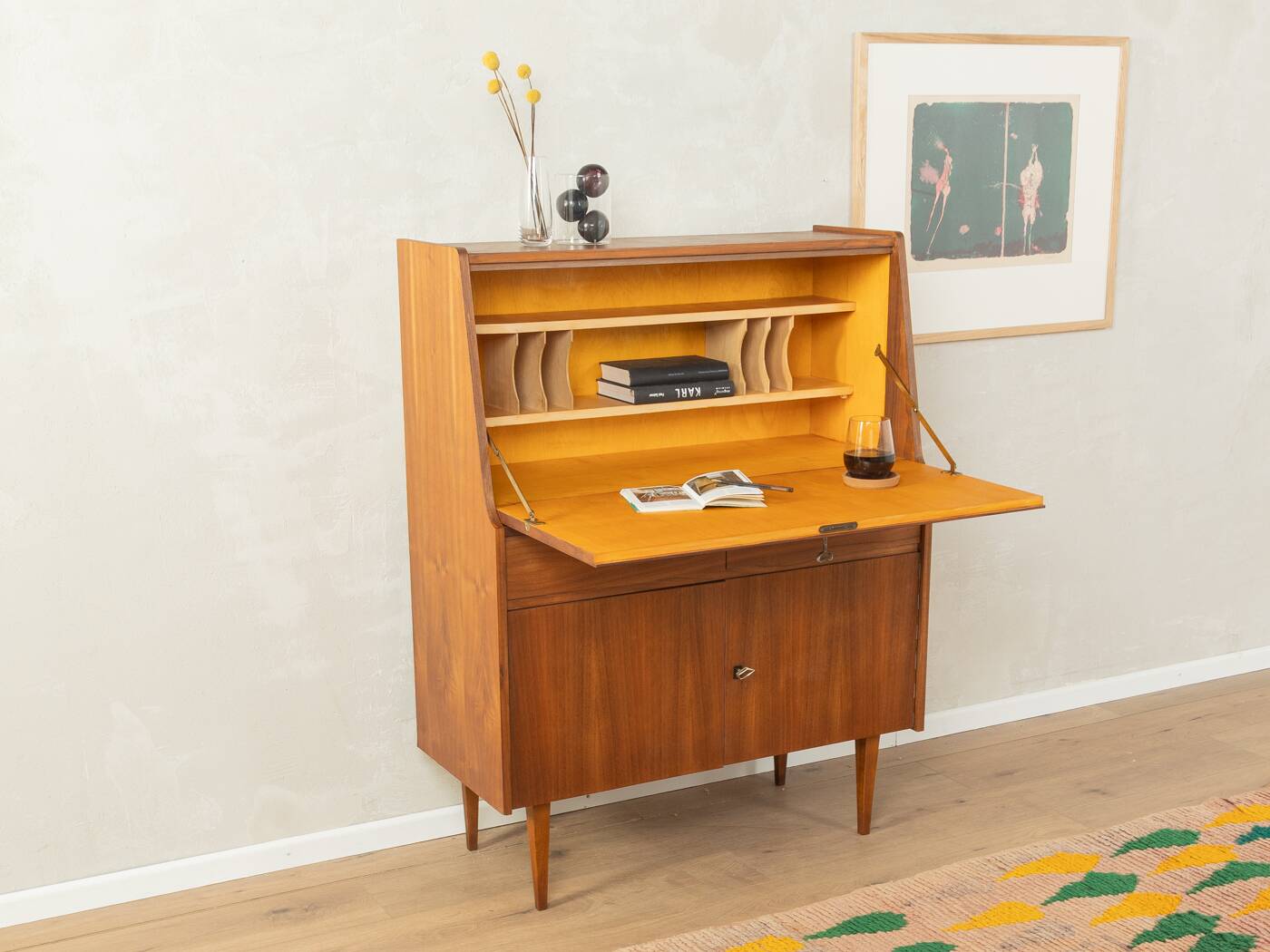 1950s Bureau