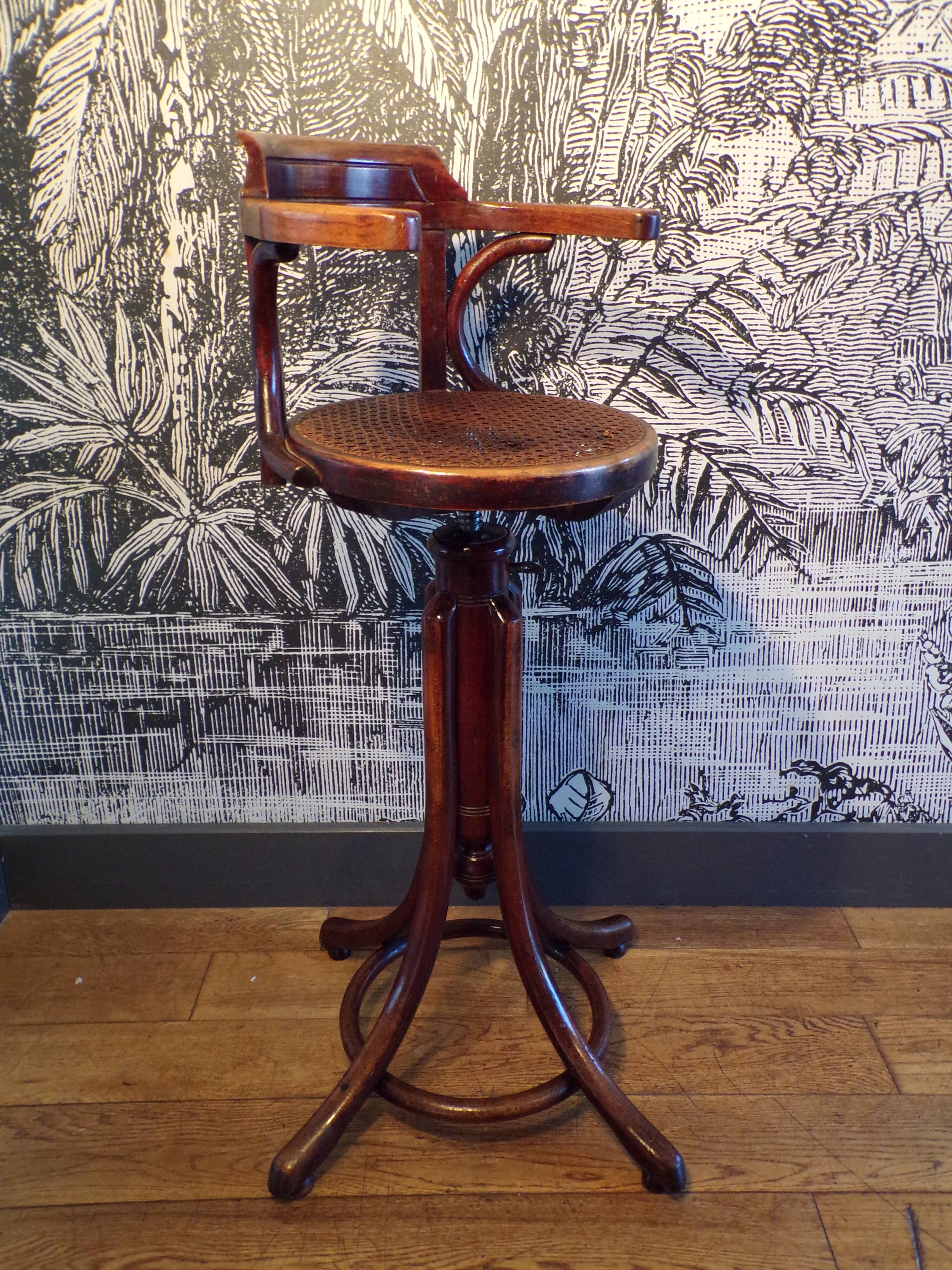 Fauteuil de coiffeur pour enfant Baumann