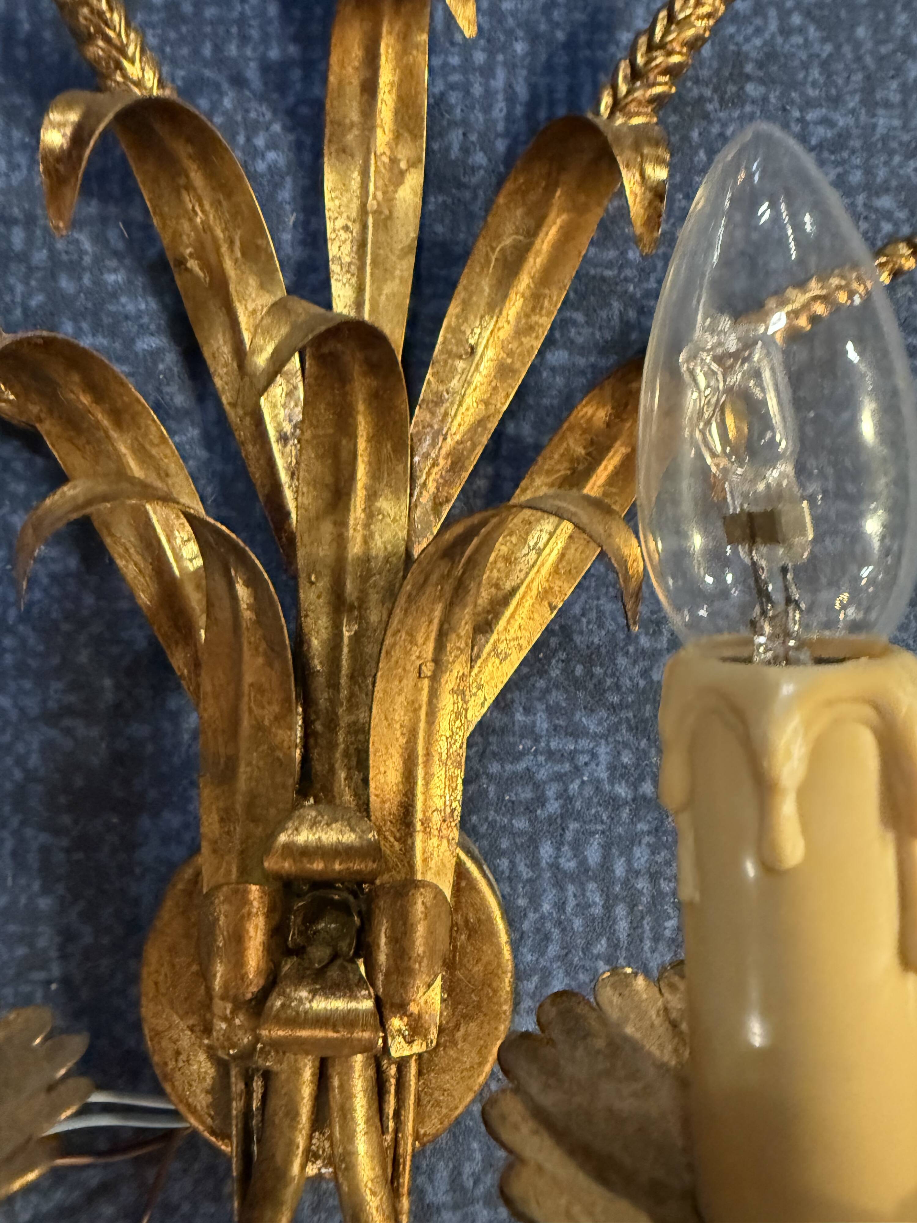 Charles House wall lamp