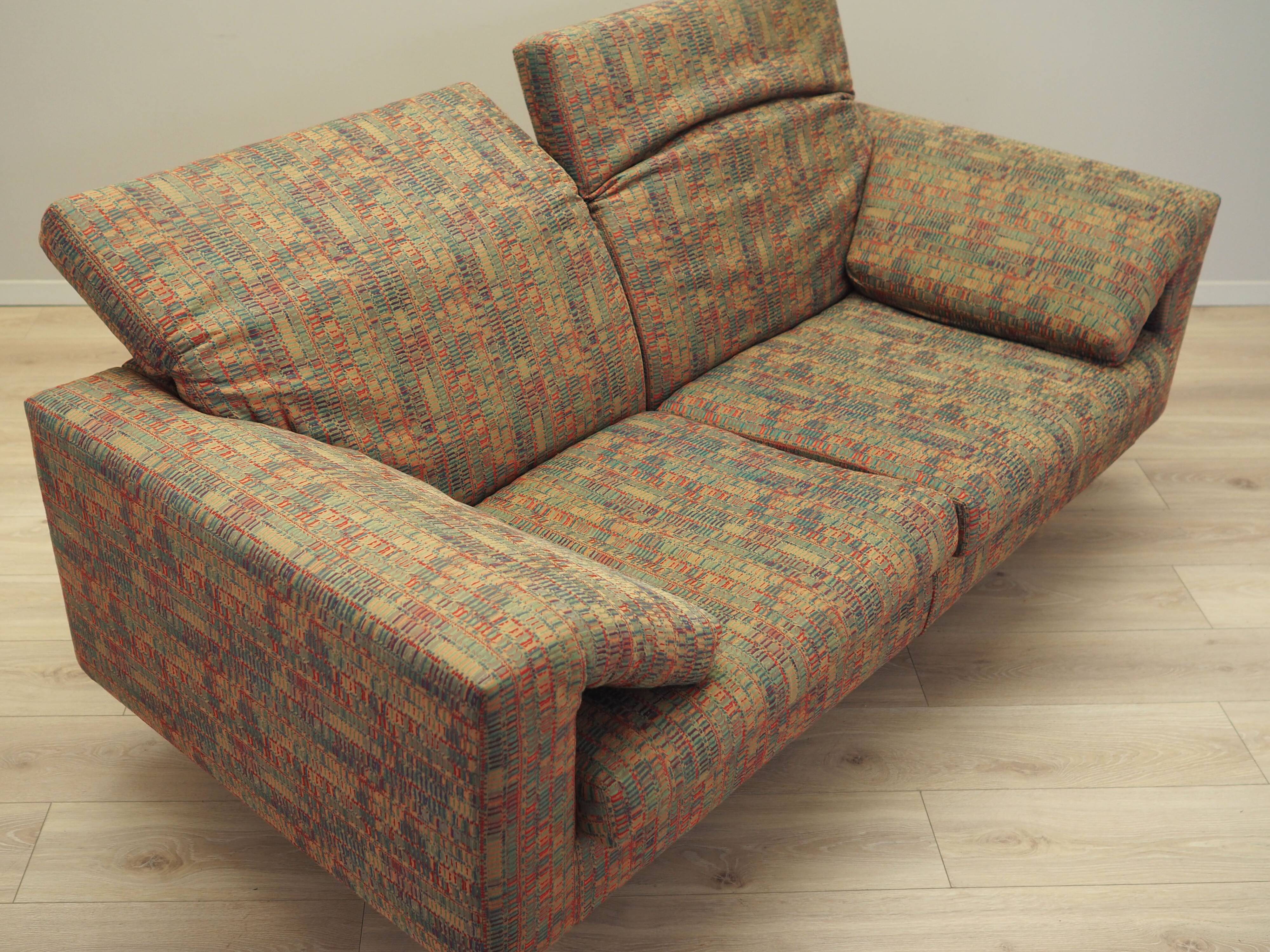 Sofa, Italian design, 1960s, manufacturer: B&B Italia