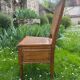 Chaise osier avec assise ouvrable