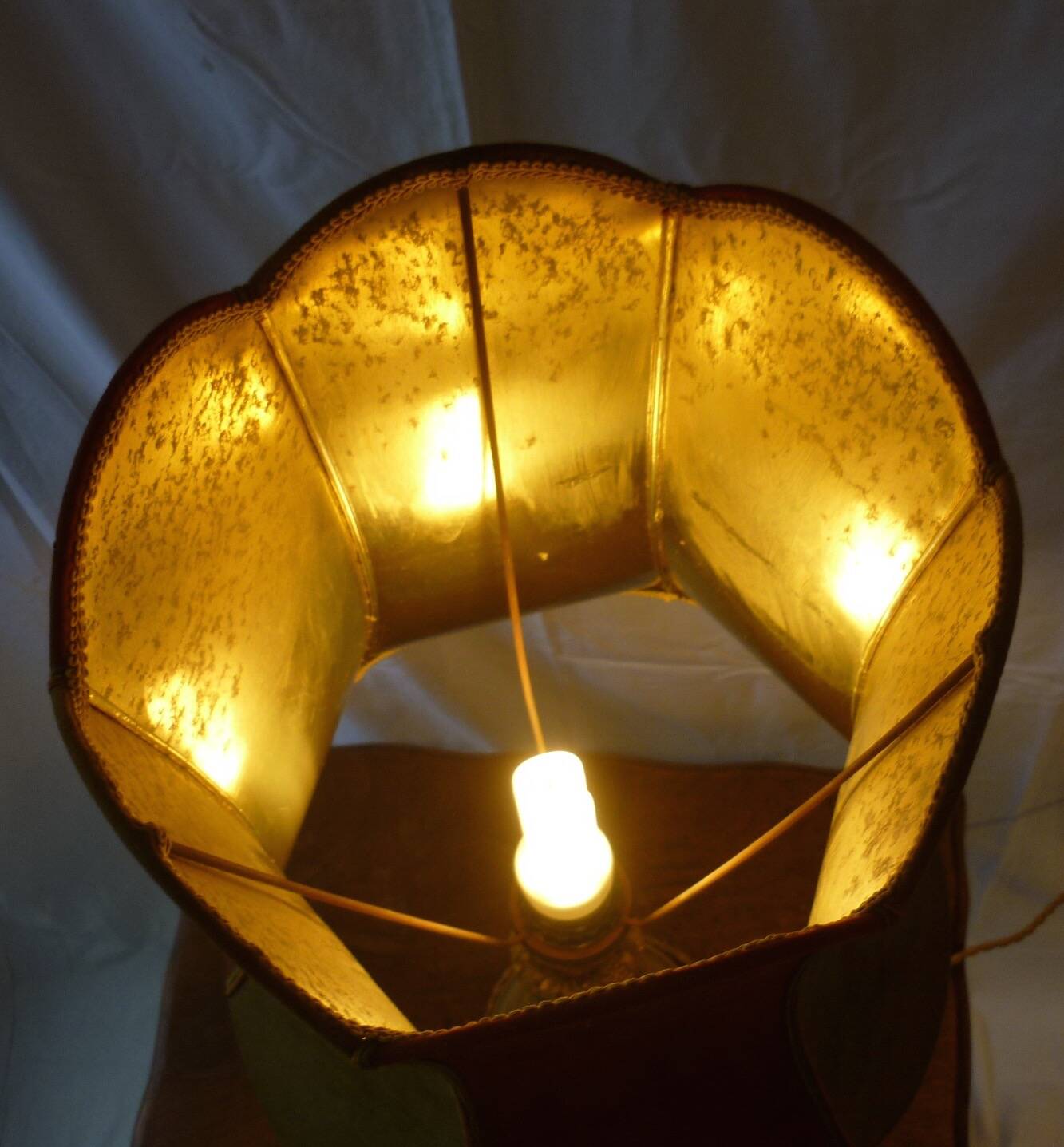 Lampe en bronze et velours 70 cm