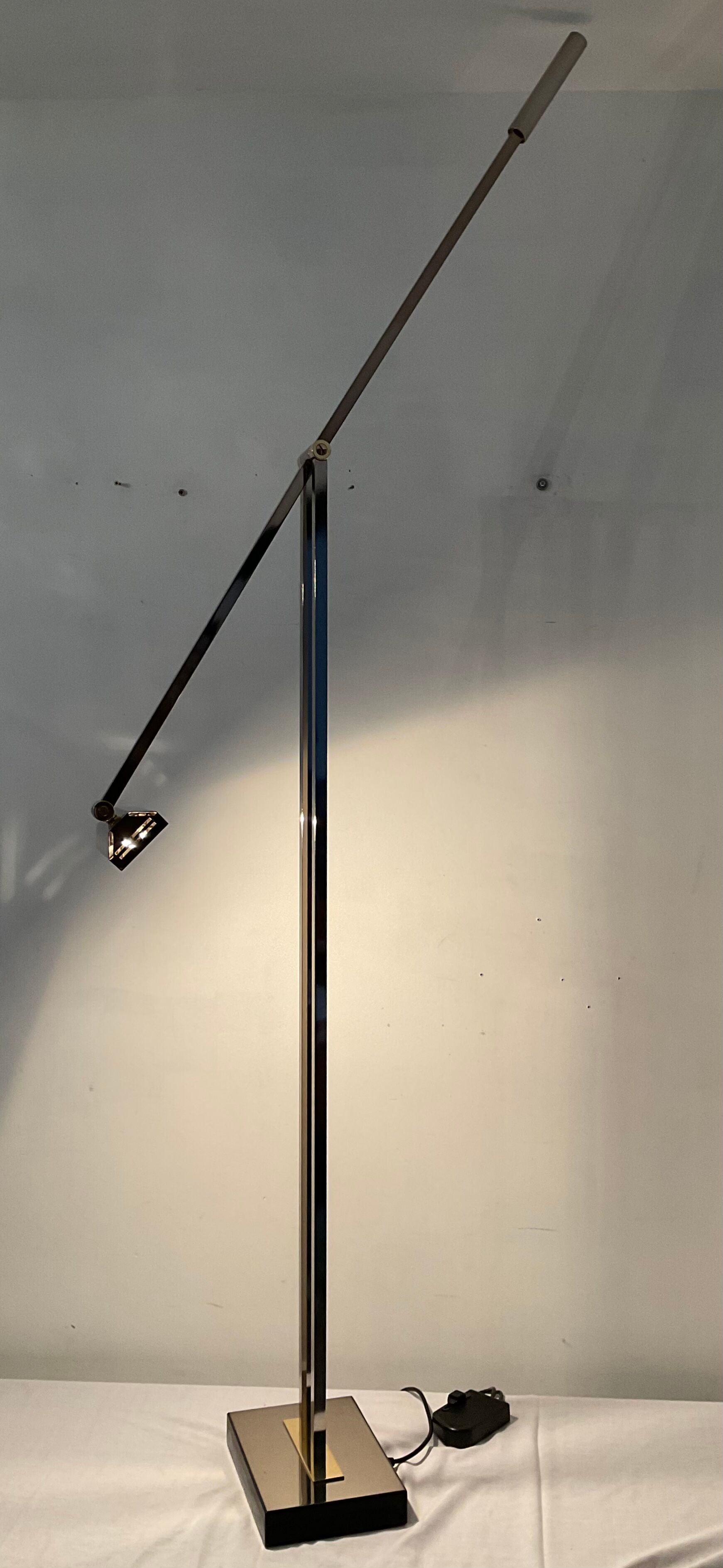 Deknudt brass floor lamp from the 70s
