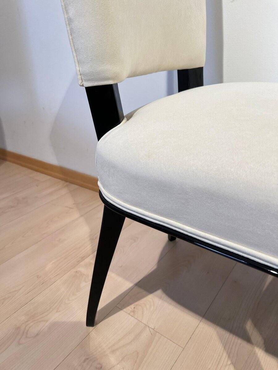 Art Deco Chairs in Black Lacquer in Cream Velour, France, 1930s, Set of 8