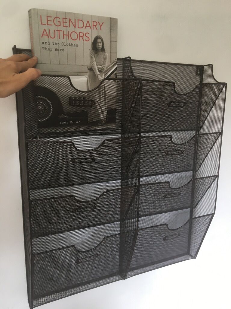 Metal wall surface