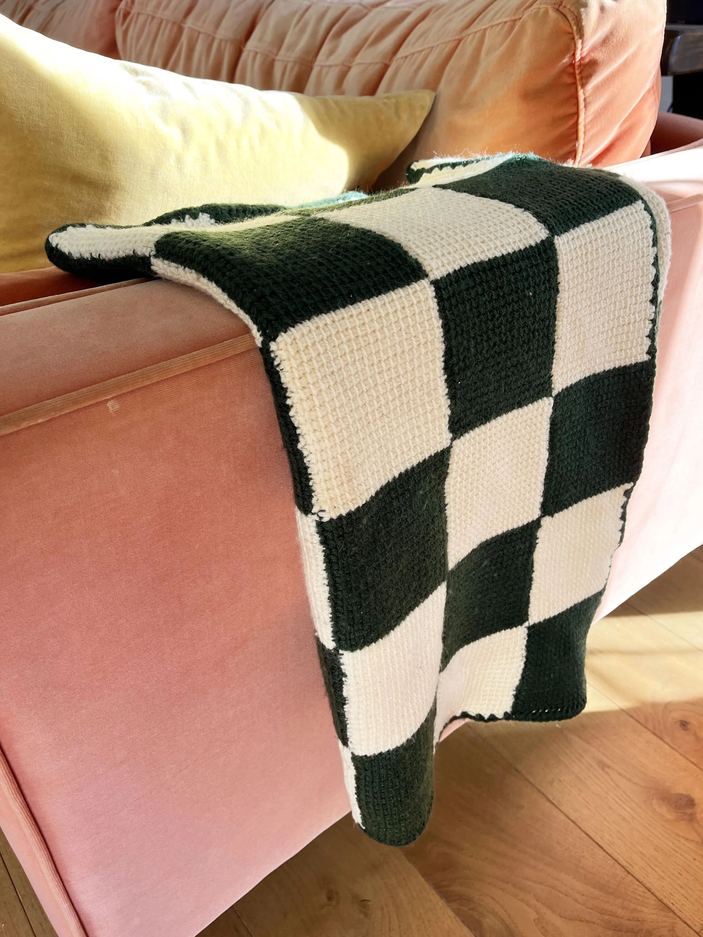 Handmade knitted wool vichy blanket