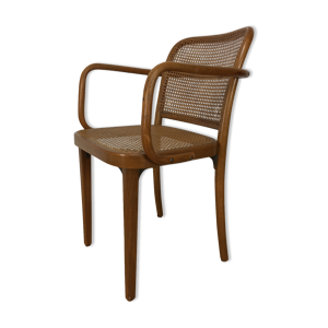 Fauteuil A 811 première