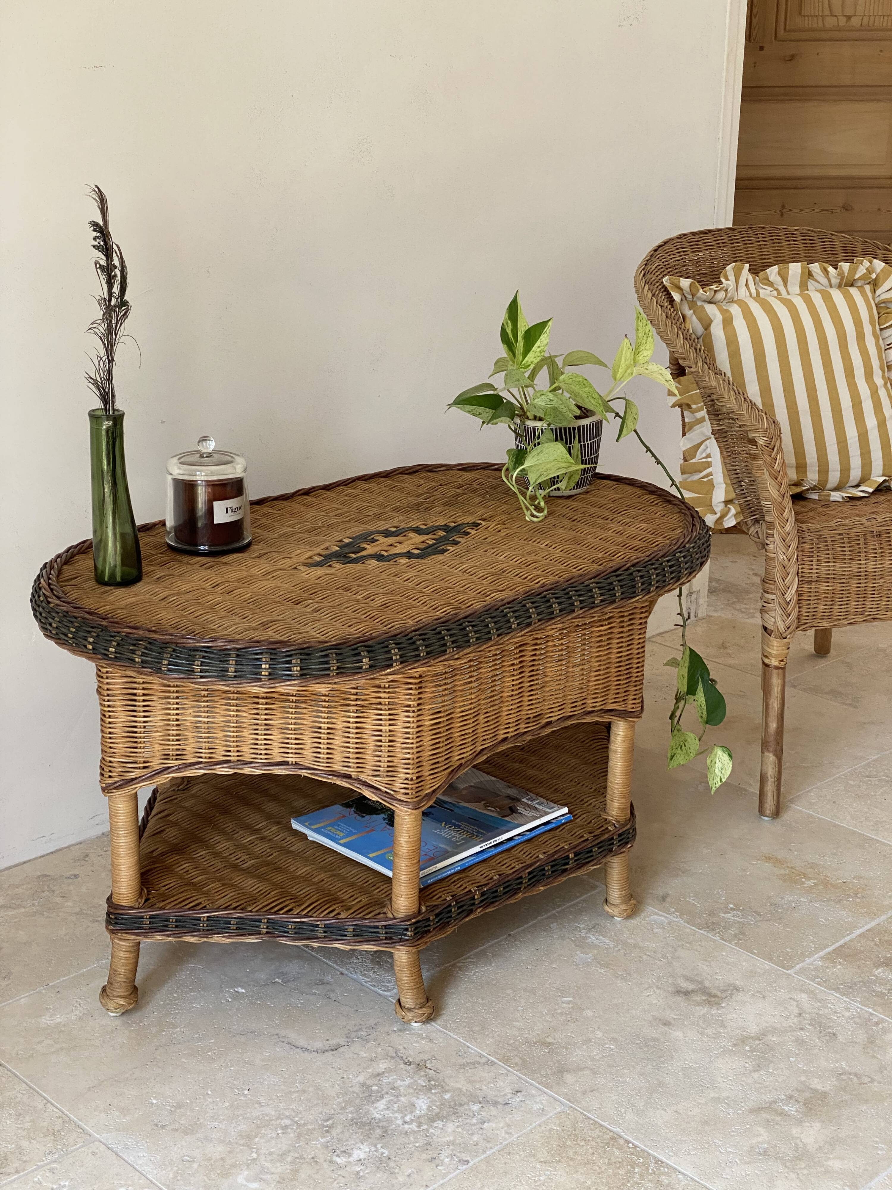 Vintage rattan coffee table – 1970s Riviera spirit