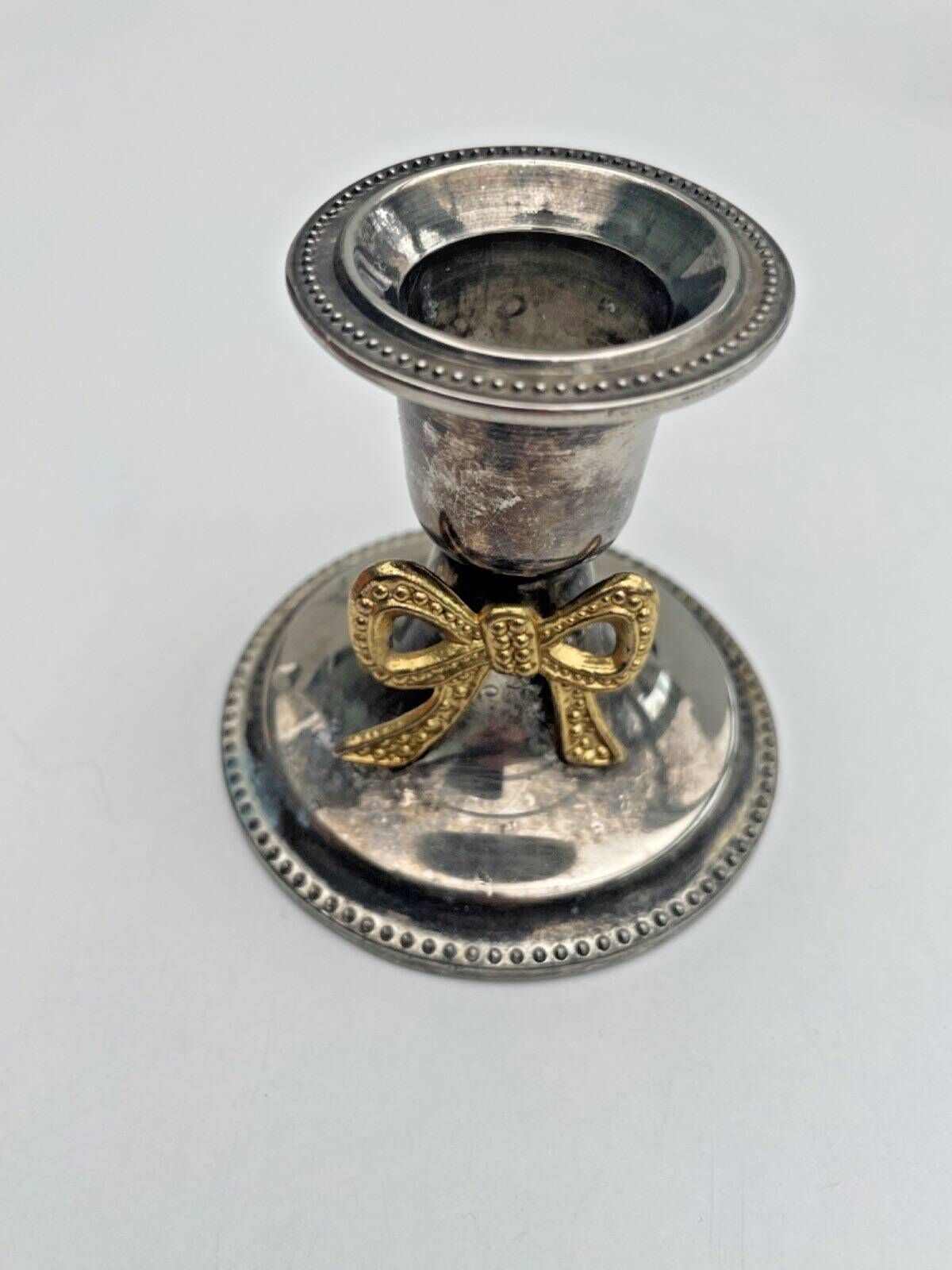 Set of 4 silver metal candle holders with gold bow - classic chic style