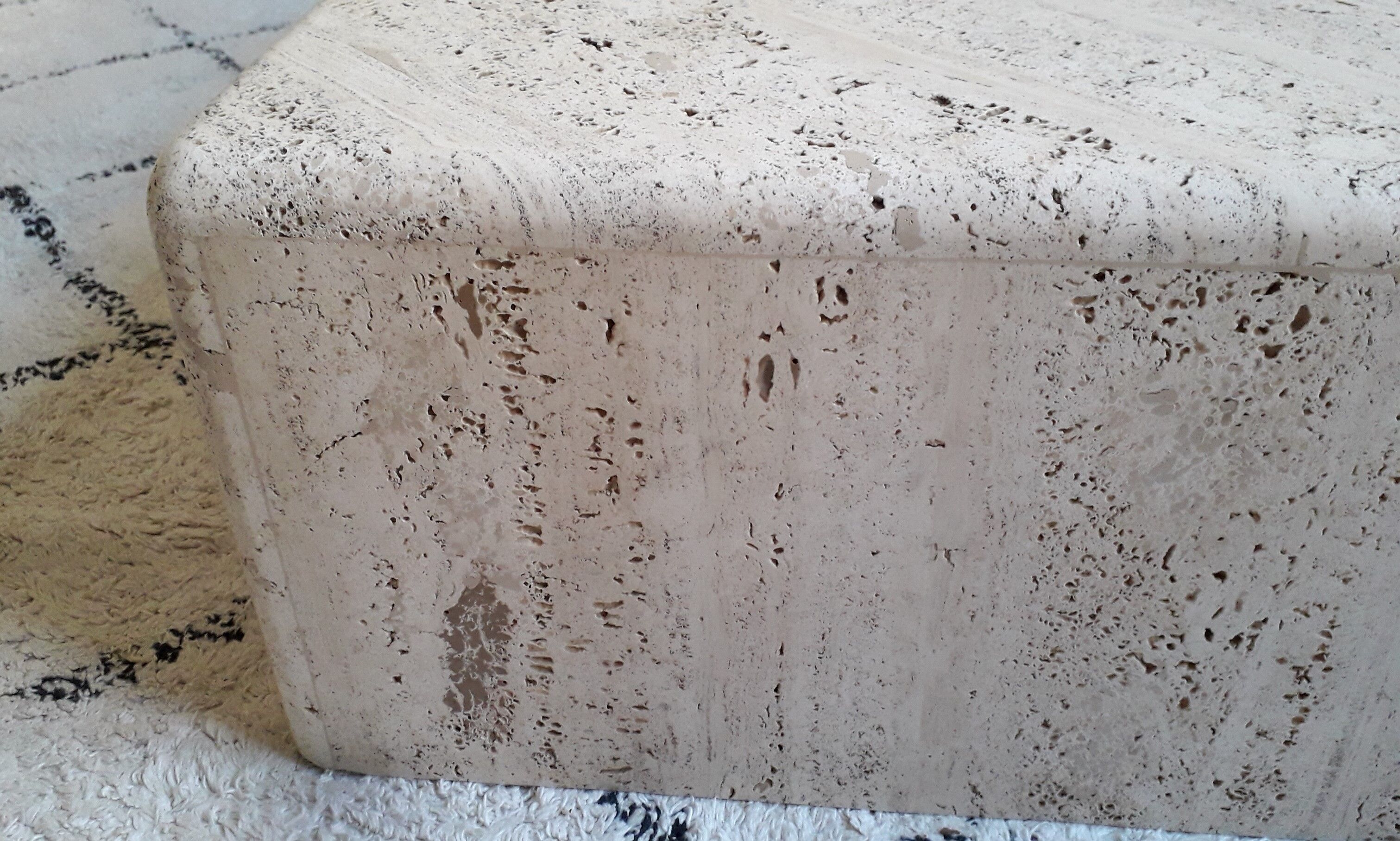Coffee table in travertine