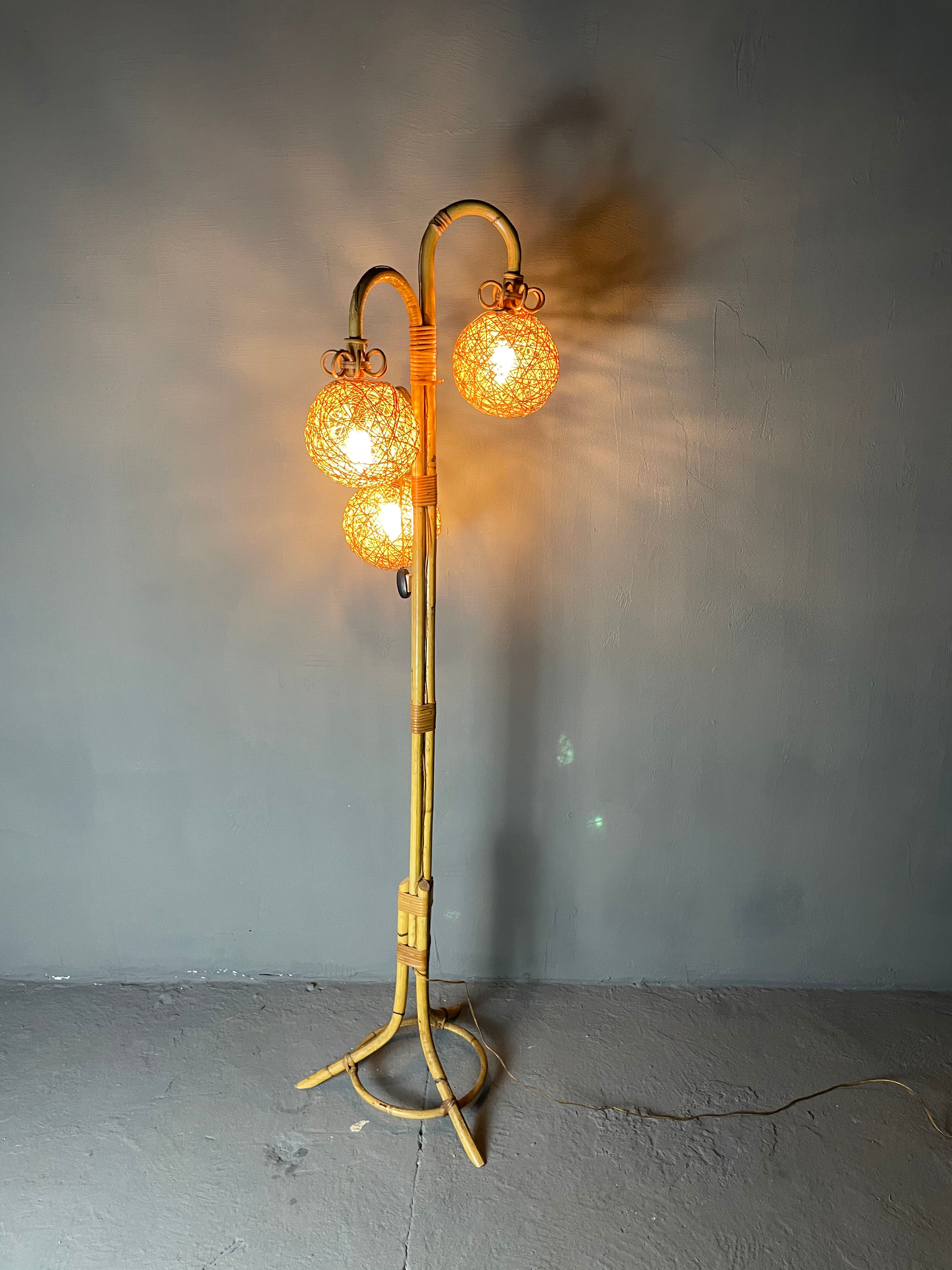 Rattan floor lamp 3 fires 50s