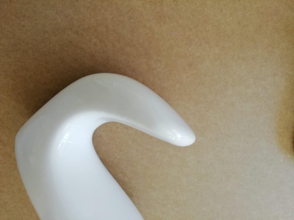 Lot of 2 porcelain pads
