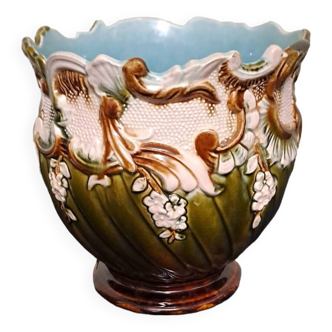 Slip pot cover