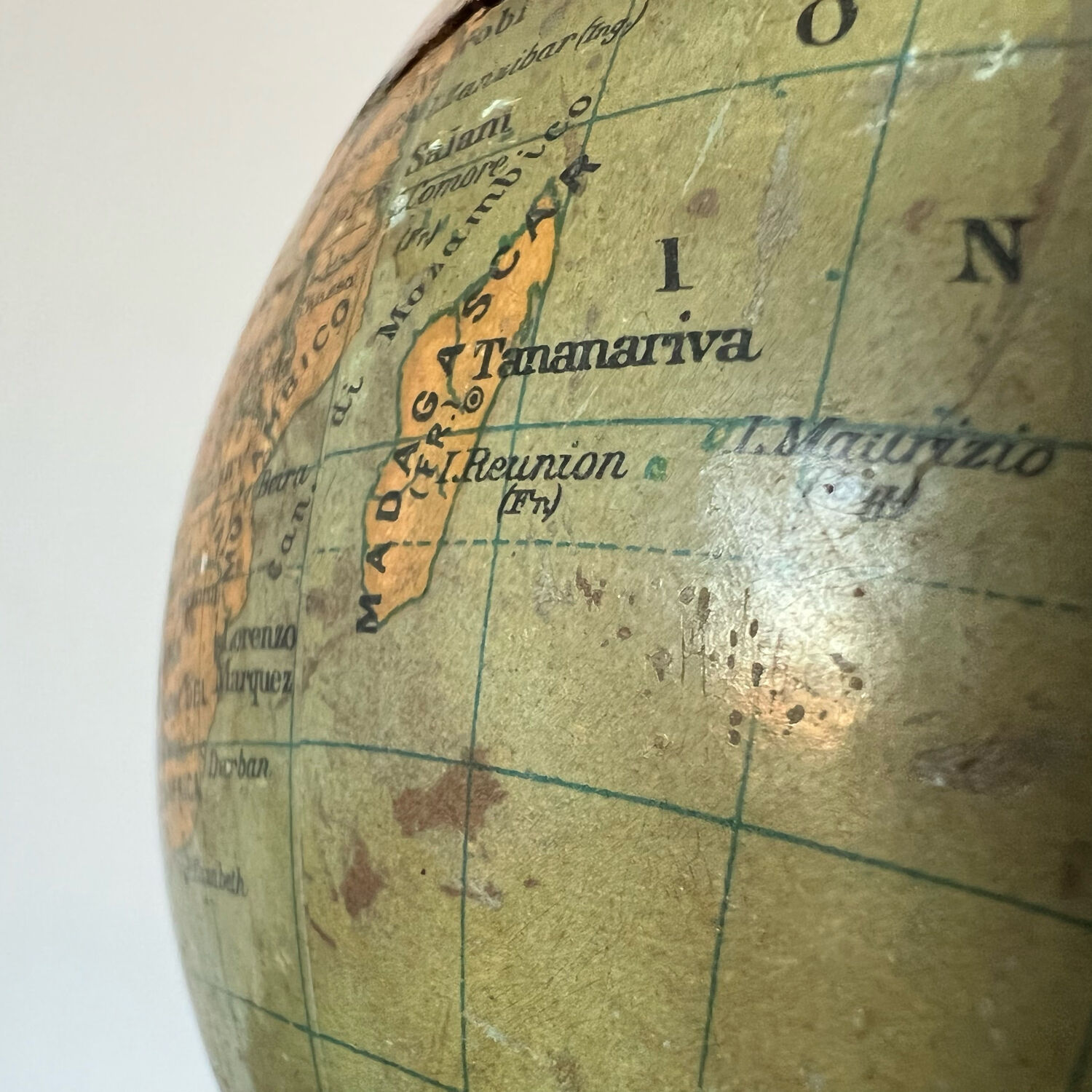 Globe Vallardi