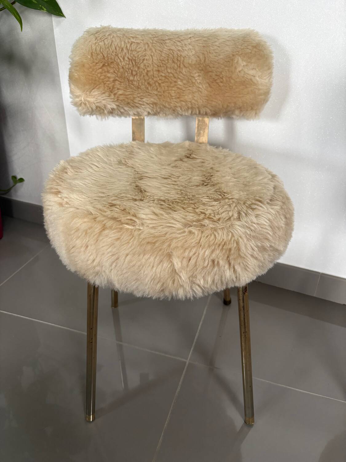 Pair of vintage chairs in beige Dralon® and gold metal.