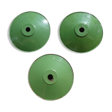 Lot de 3 abats-jour verts en tôle émaillée vintage