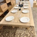 Solid oak farmhouse table with 2 central extensions