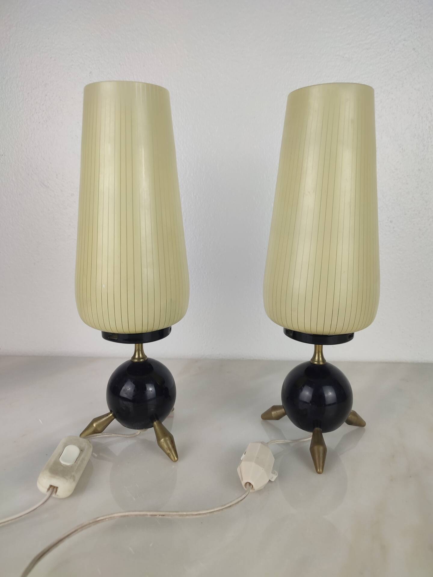 Paire de lampes de table vintage "Tripode" – Style Mid- Space age