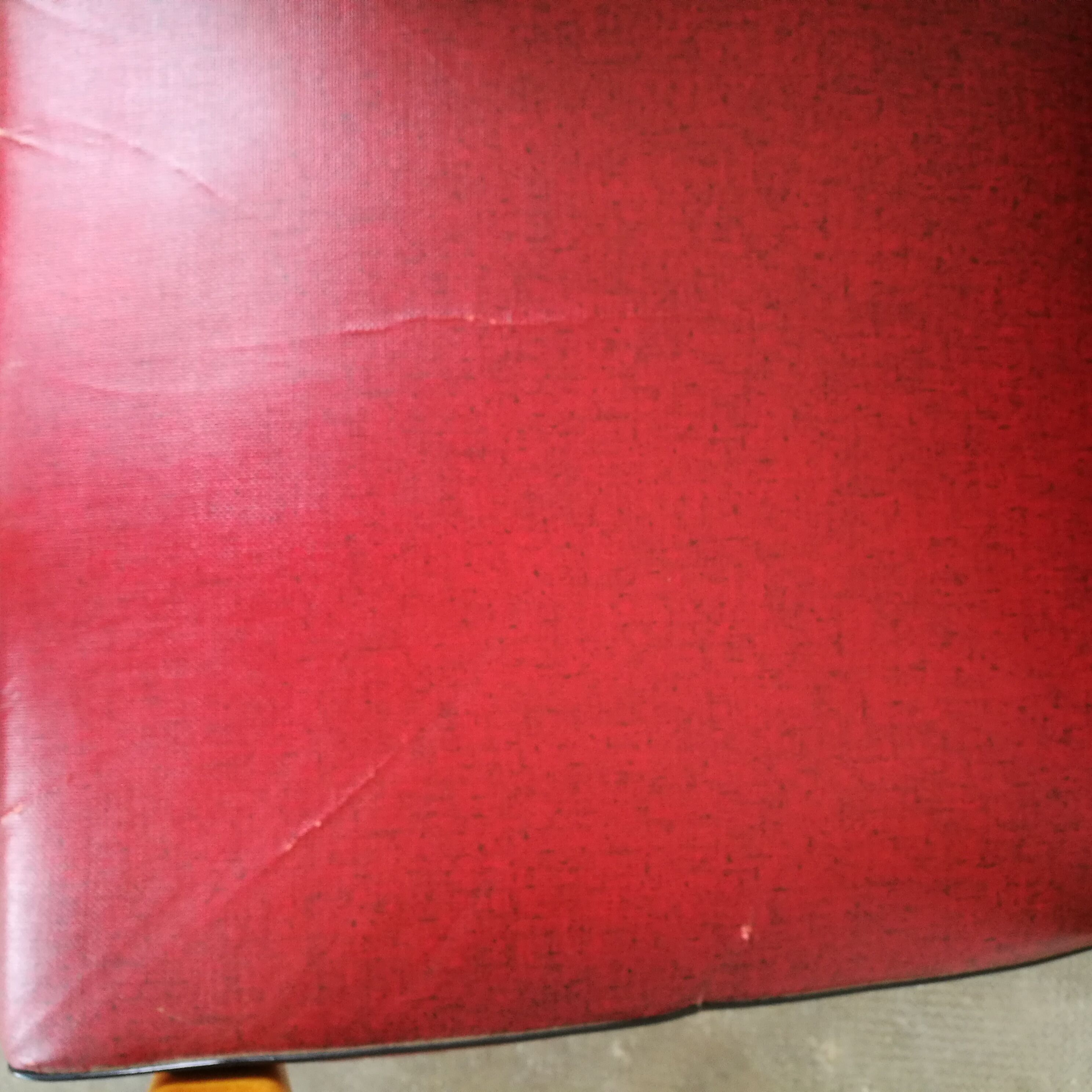 Vintage armchair base compass skaï red