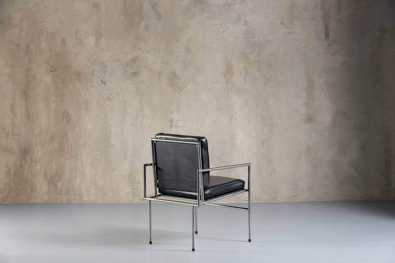 Leather armchair in aluminium, Italy, 1970s