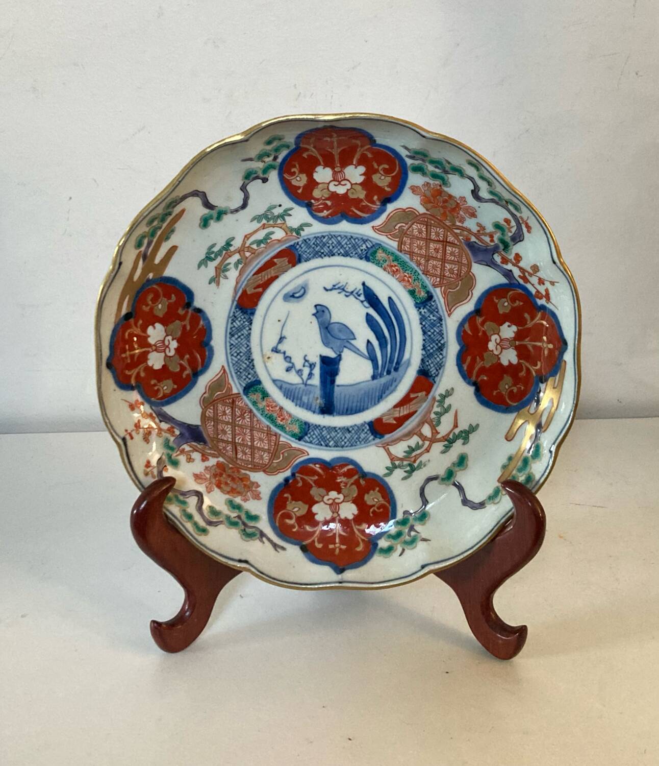 Imari porcelain plate, Japan, 19th century, hand-decorated