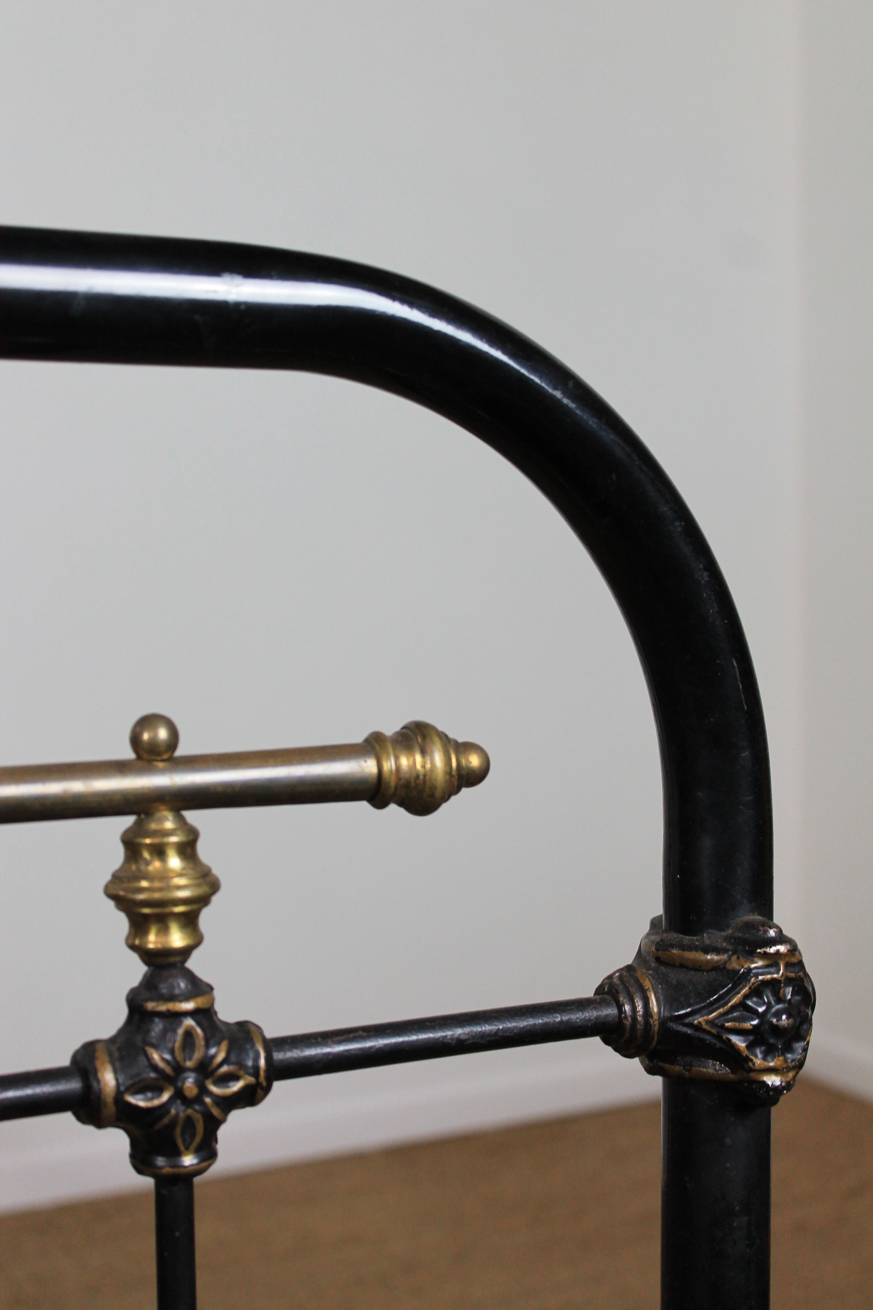 Napoleon III iron bed