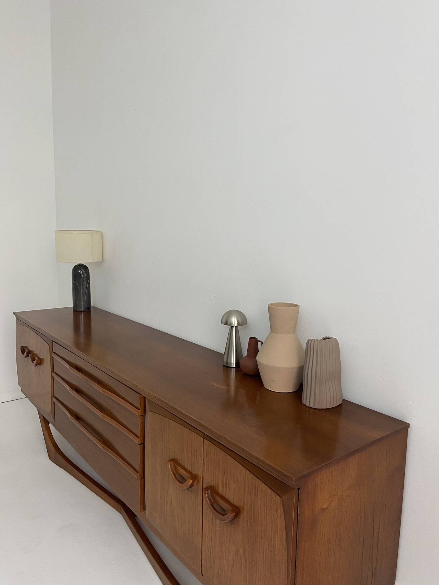 large enfilade by beautility