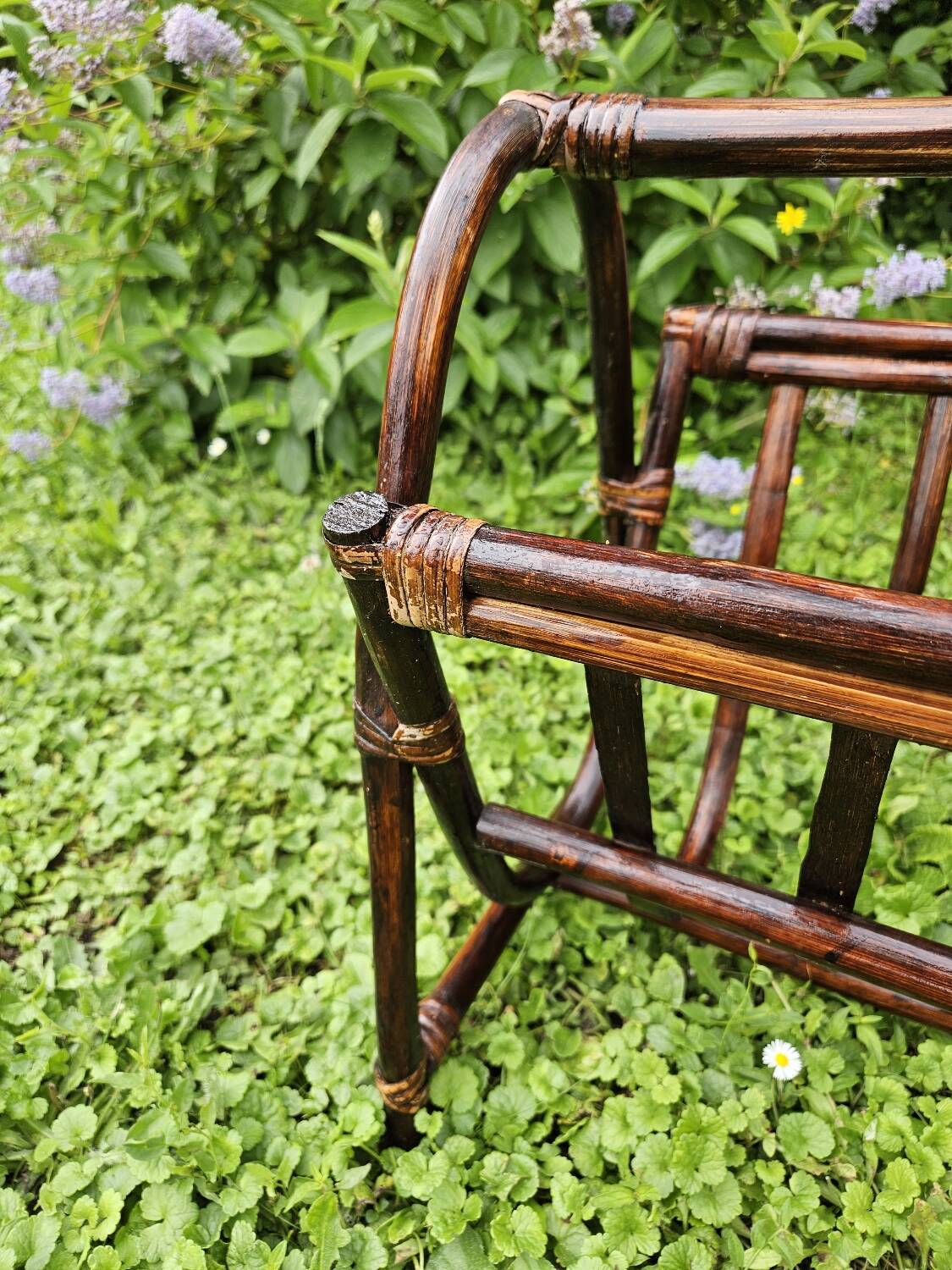 Rattan magazine rack