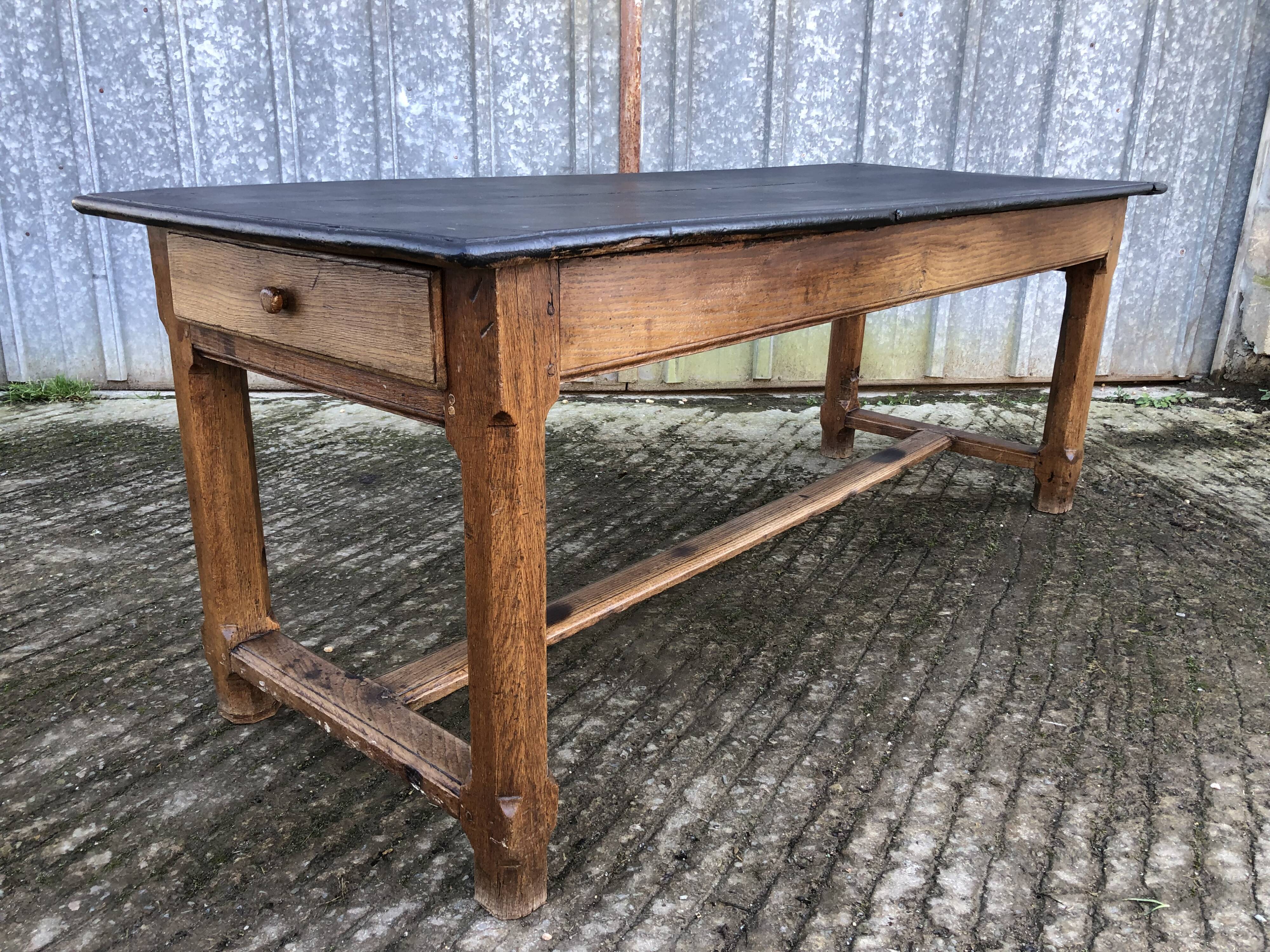 Antique oak farmhouse table with cat bar and 2 end drawers
