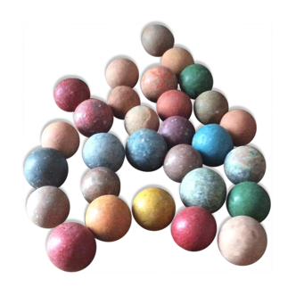 Billes en argile vintage