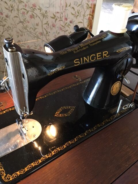 Singer sewing machine