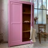 Pink knitted cabinet