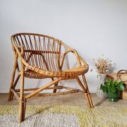 Fauteuil corbeille vintage en rotin – années 60